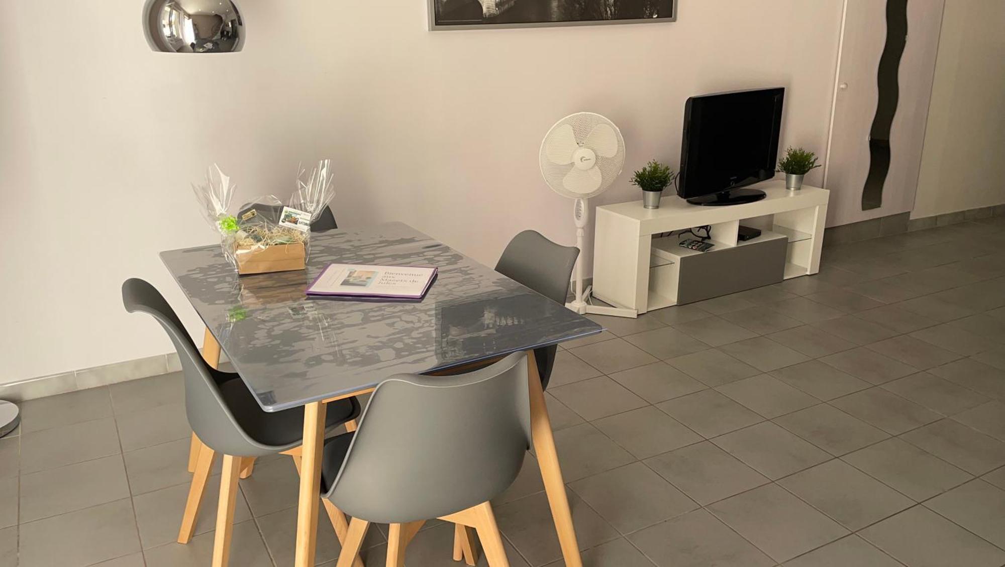Maison Tendance Avec Jardin, Centre Village, Alpilles, Familles Eyragues Bagian luar foto